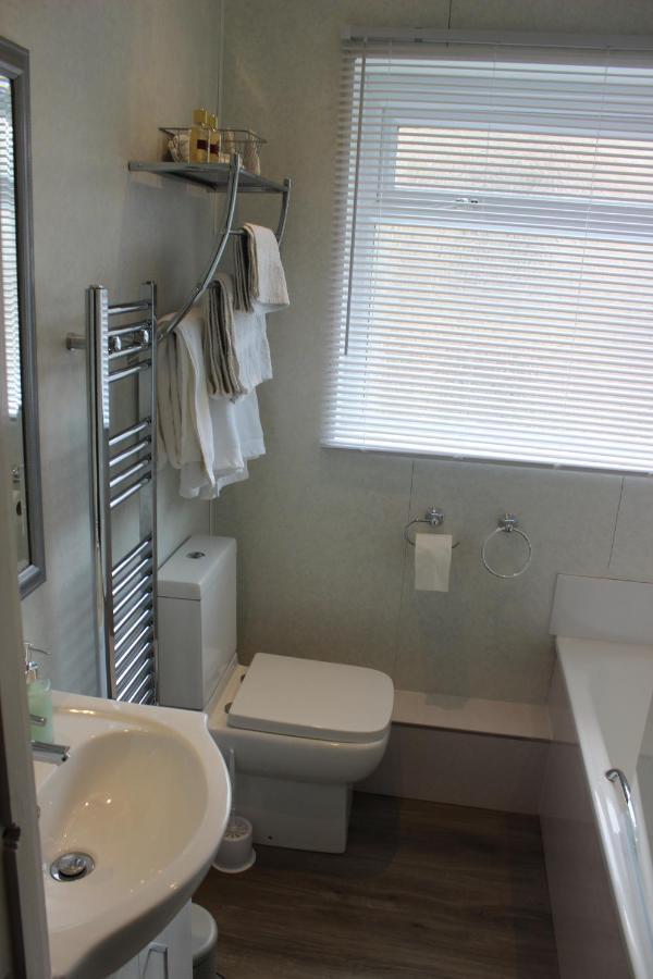 Bed and Breakfast Grosvenor House - Onsite Free Parking Ілфракомб Екстер'єр фото